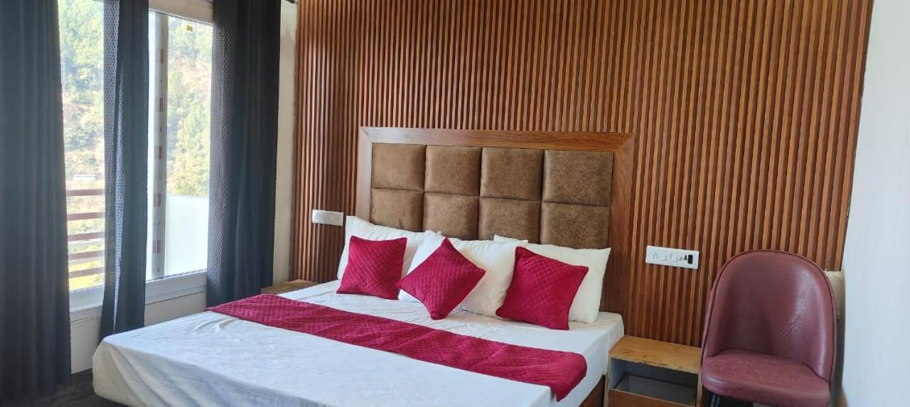 Sunny Pines Resort Лансдаун Экстерьер фото